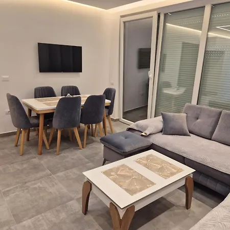 Apartmán Arla House *