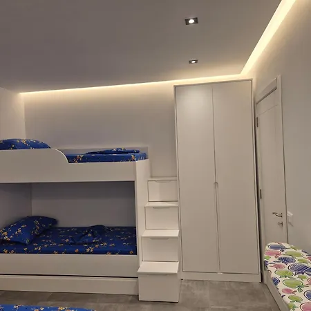 Apartmán Arla House *